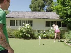 Cleo bekommt hardcore Fick auf dem Golfplatz